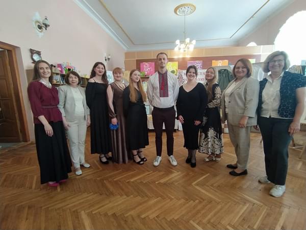 Концерт Весняний подих пісні